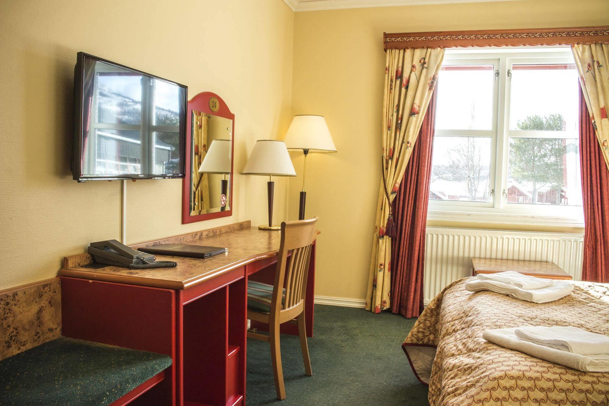 Tysfjord Hotel Storjord I Tysfjord Extérieur photo